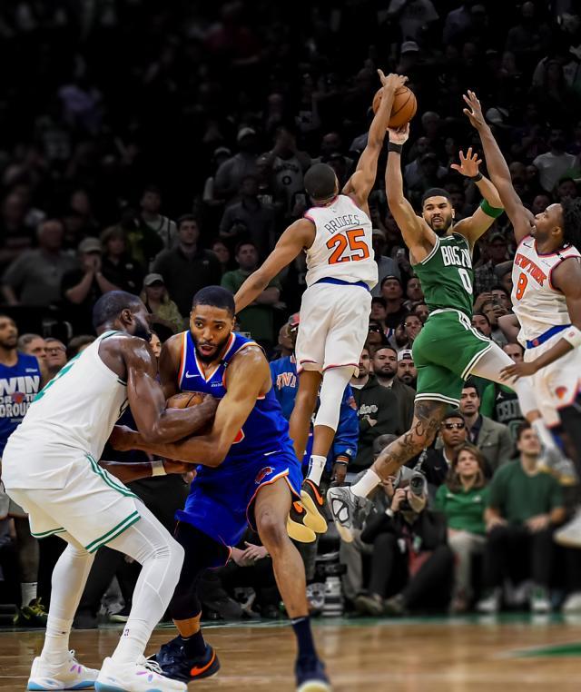 开云在线-绿军翻盘概率仅14.3！难怪科尔奥运会弃用塔图姆？