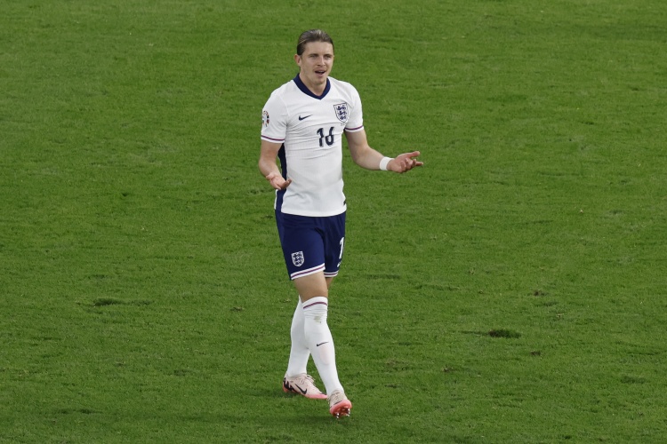 开云在线-TA：热刺在2023年就想引进加拉格尔，波斯特科格鲁曾很渴望签下他