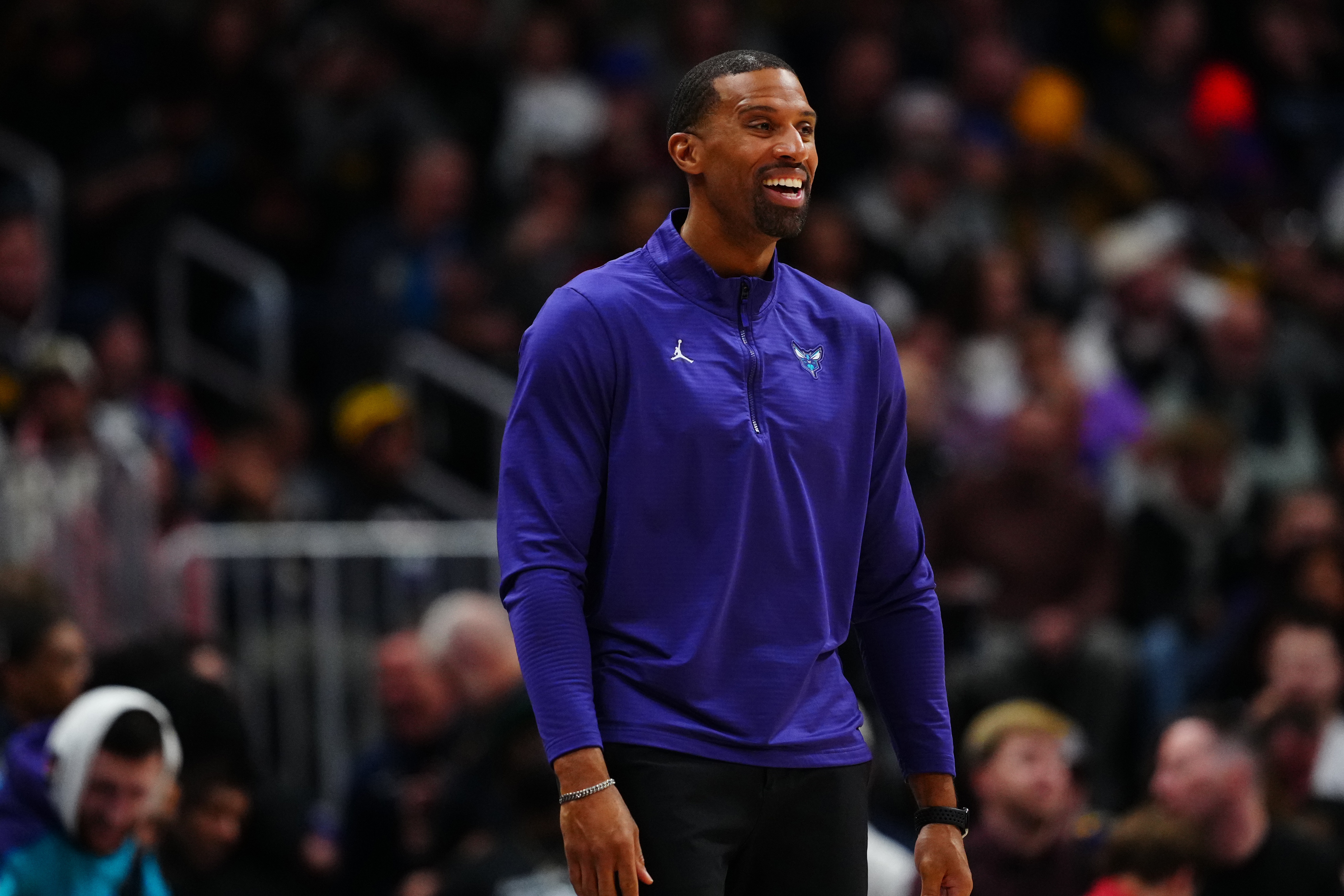 开云体育app安全下载-黄蜂主帅：8连胜让人开心但还有很多工作要做 球迷理应为之自豪